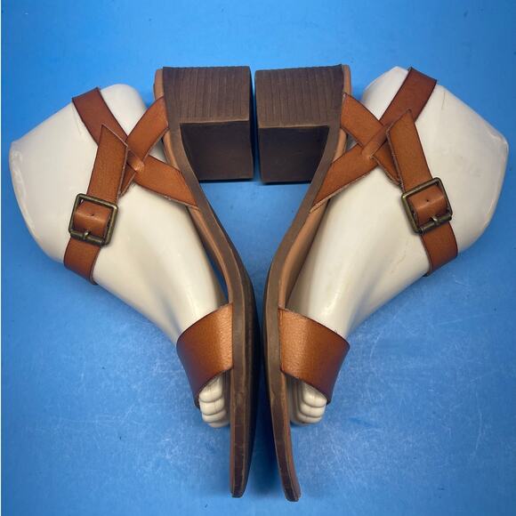 Rock and Candy by Zigi Women’s Sandals Size 9 Brown Strappy Shoes - Picture 6 of 9